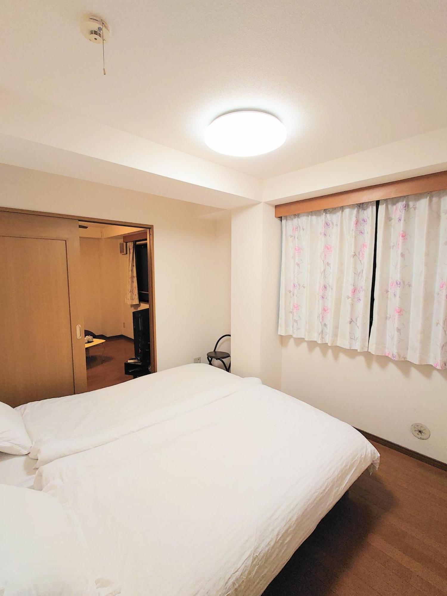 טוקיו Honeys Guest House מראה חיצוני תמונה